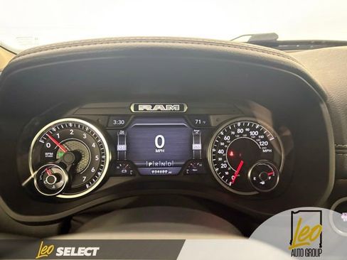 Used 2019 RAM 1500 Laramie image 14