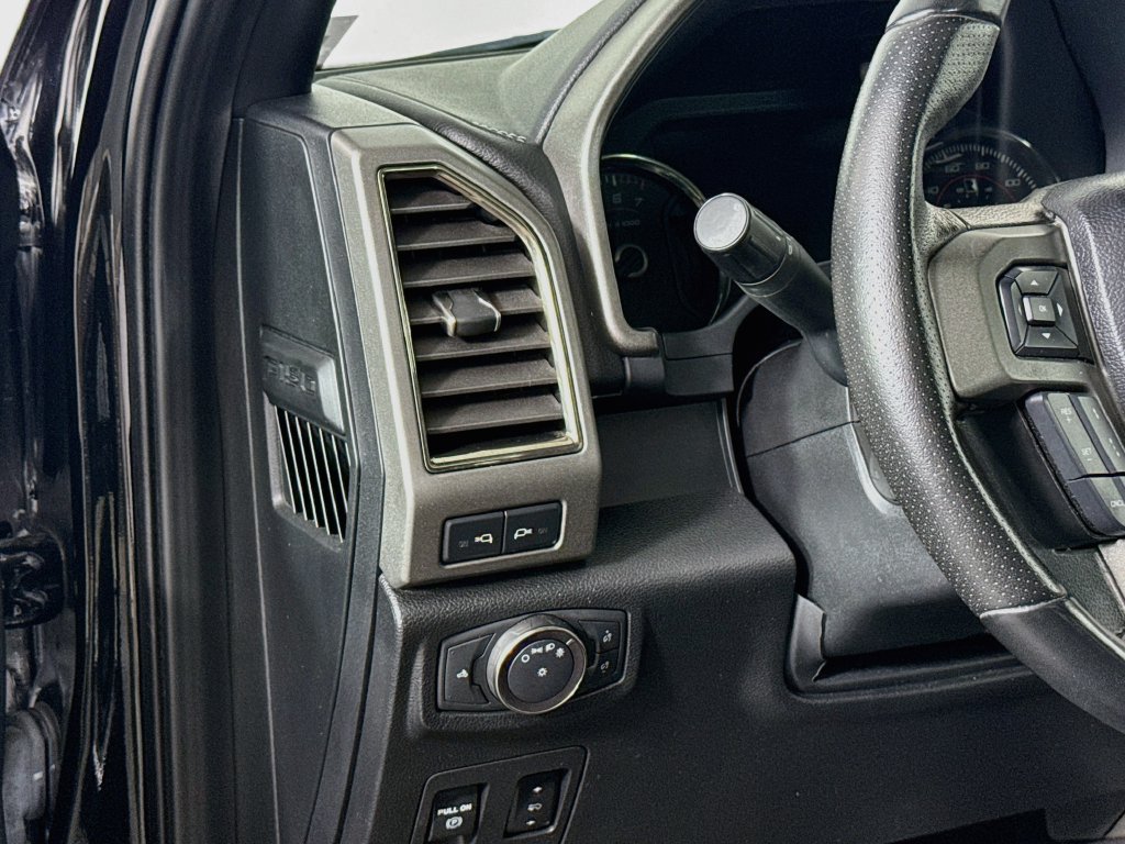 Used 2019 Ford F150 Raptor w/ Equipment Group 802A Luxury AWD/4WD image 11