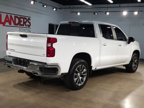 Used 2025 Chevrolet Silverado 1500 LT AWD/4WD image 7