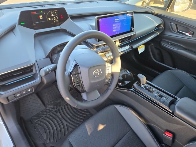 New 2027 Toyota Prius FWD image 7