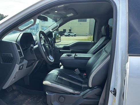 Used 2019 Ford F150 XLT AWD/4WD image 10