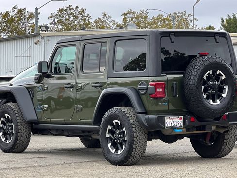 Used 2024 Jeep Wrangler Unlimited Rubicon 4xe w/ Convenience Group AWD/4WD image 6