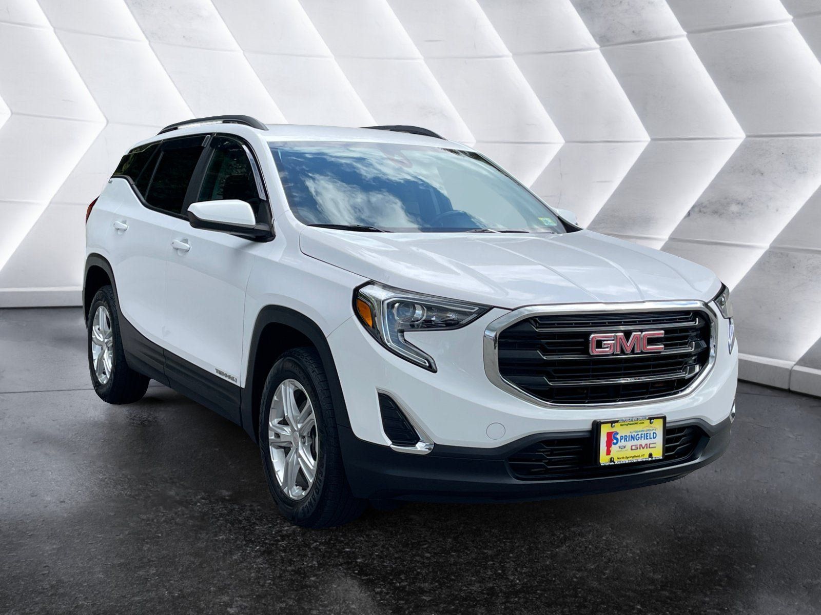 Used 2021 GMC Terrain SLE w/ Driver Convenience Package AWD/4WD image 8