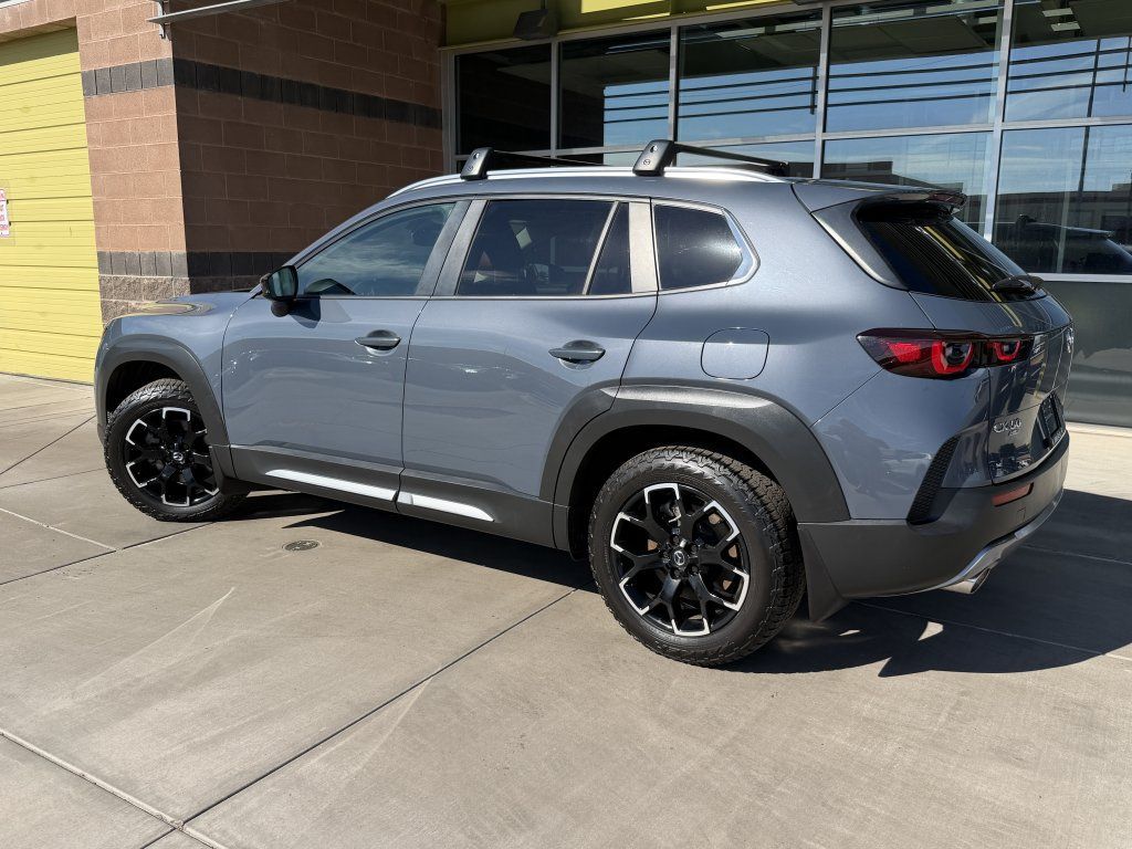 Used 2024 MAZDA CX-50 Meridian Edition w/ Apex Package AWD/4WD image 5