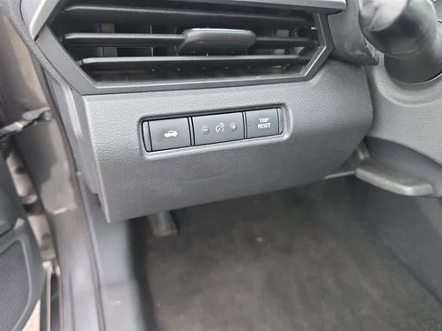 Used 2023 Nissan Altima 2.5 SV FWD image 25