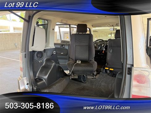 Used 2005 Scion xB FWD image 52
