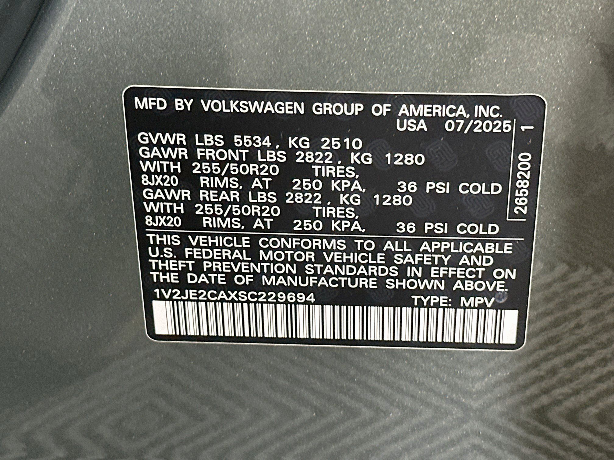 Used 2025 Volkswagen Atlas Cross Sport SE FWD image 12