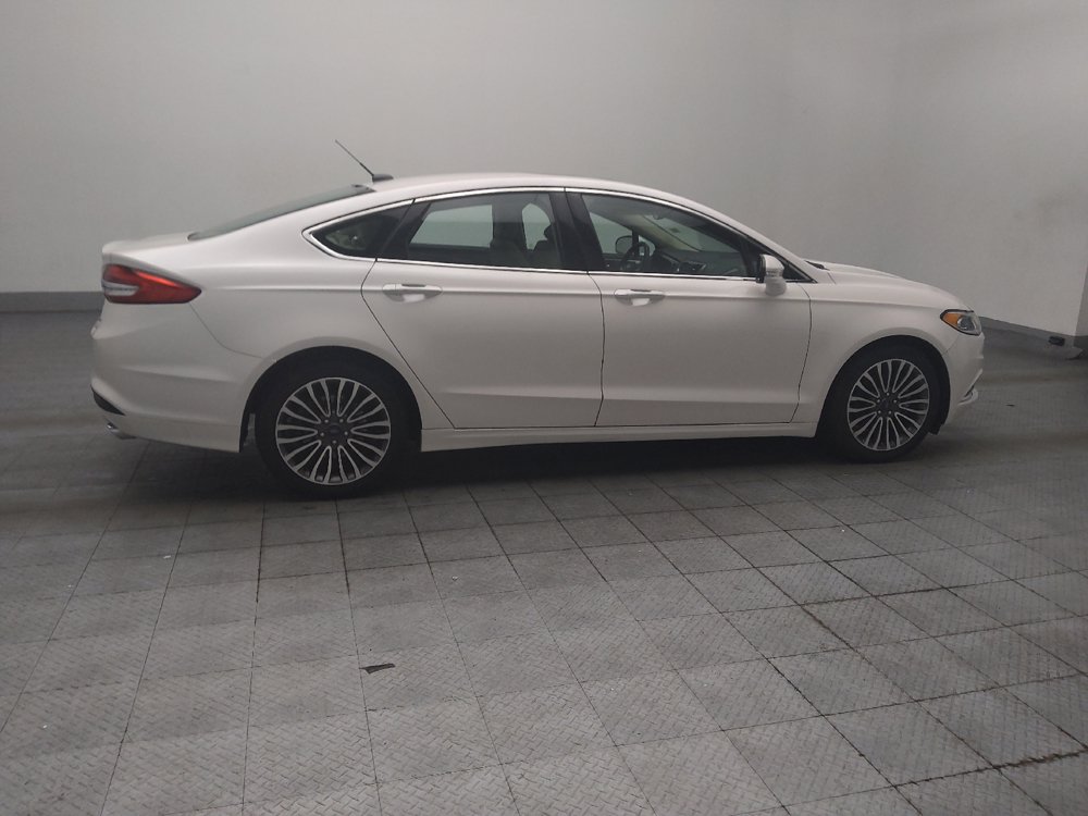 Used 2018 Ford Fusion SE w/ Fusion SE Technology Package FWD image 10