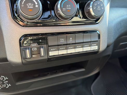 New 2026 RAM 2500 Tradesman AWD/4WD image 13