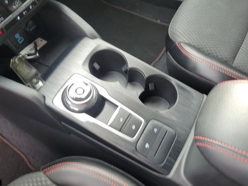 Used 2023 Ford Escape ST-Line image 8