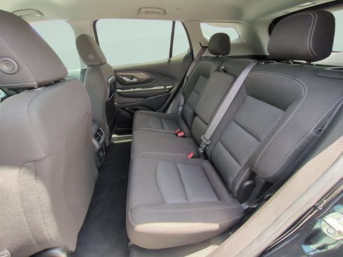 Used 2024 GMC Terrain SLE AWD/4WD image 11