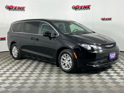 New 2026 Chrysler Voyager LX image 2