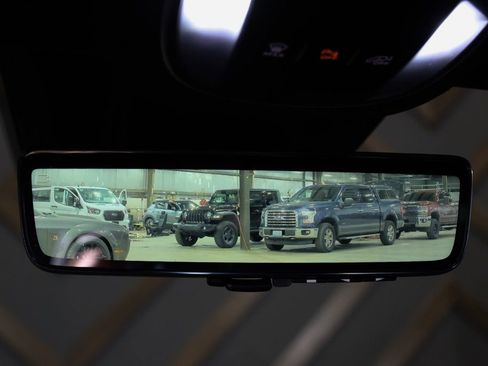 Used 2023 Maserati MC20 Coupe image 34