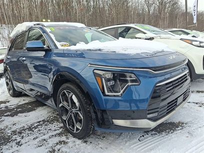 Certified 2023 Kia Niro SX Touring