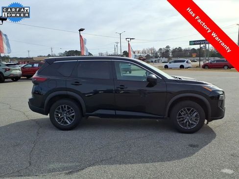 Used 2024 Nissan Rogue S image 6