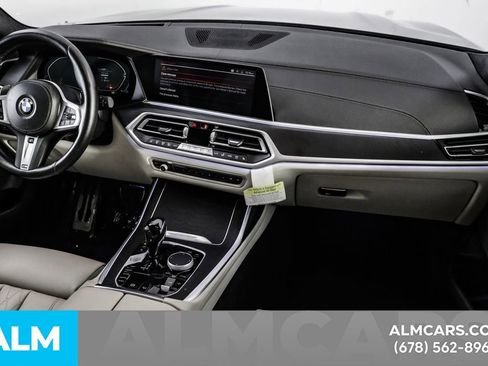 Used 2022 BMW X7 xDrive40i w/ M Sport Package image 26