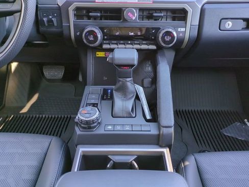 New 2026 Toyota Tacoma TRD Off-Road AWD/4WD image 19