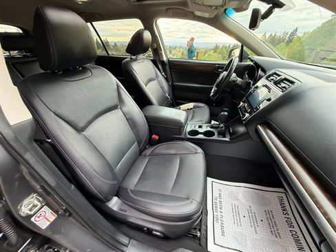 Used 2018 Subaru Outback 2.5i Limited AWD/4WD image 14