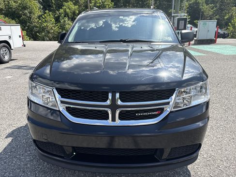 Used 2018 Dodge Journey SE FWD image 9