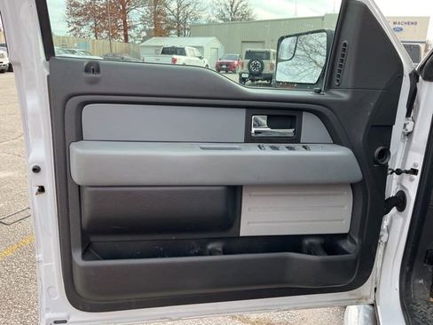 Used 2014 Ford F150 XLT w/ Equipment Group 302A Luxury image 12