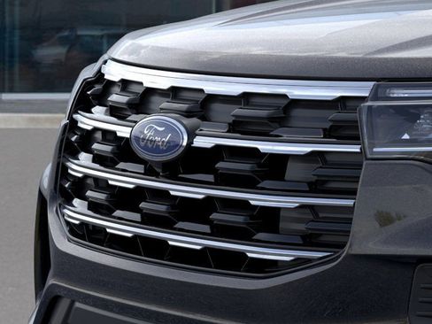 New 2026 Ford Explorer Active image 18