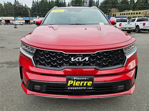Used 2022 Kia Sorento EX w/ Panoramic Sunroof Package image 8