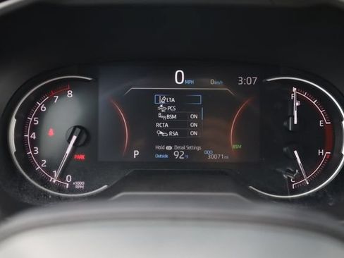 Used 2025 Toyota RAV4 XLE FWD image 16