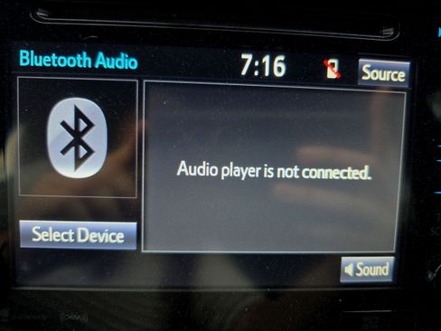 Used 2016 Toyota Tacoma TRD Sport w/ Towing Package image 31