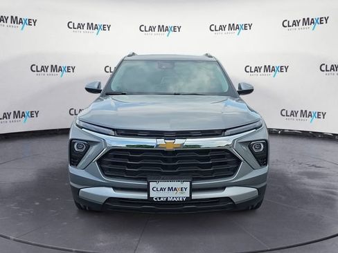 New 2026 Chevrolet TrailBlazer LT w/ Convenience Package AWD/4WD image 8