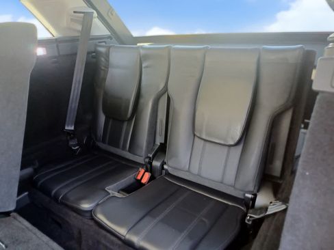 Used 2019 Land Rover Range Rover Sport HSE AWD/4WD image 29
