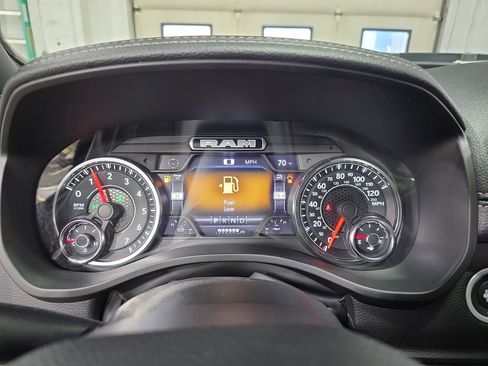 Used 2023 RAM 1500 Laramie image 18