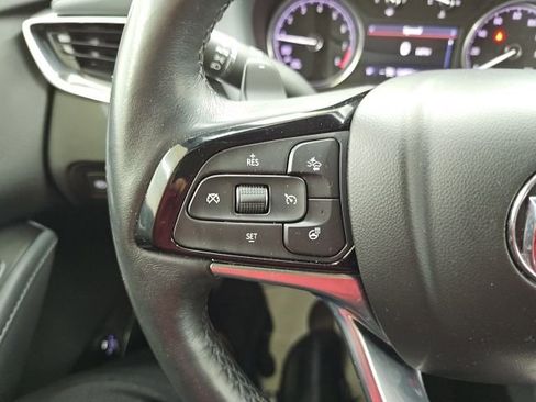 Used 2023 Buick Enclave Essence AWD/4WD image 11