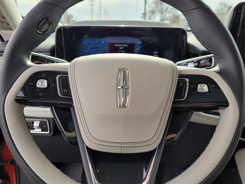 Used 2025 Lincoln Aviator Reserve w/ Equipment Group 201A image 23