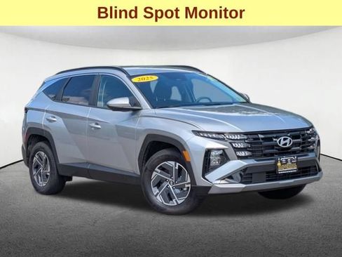 Used 2025 Hyundai Tucson Blue AWD/4WD image 4