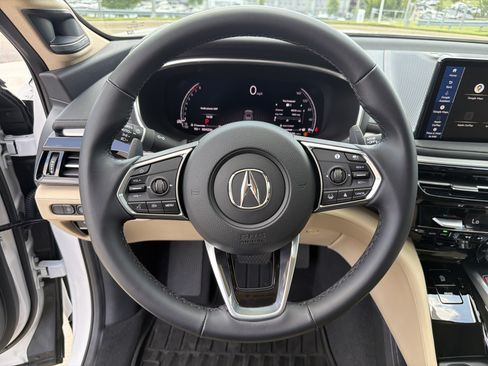 Certified 2026 Acura MDX FWD w/ Technology Package image 18