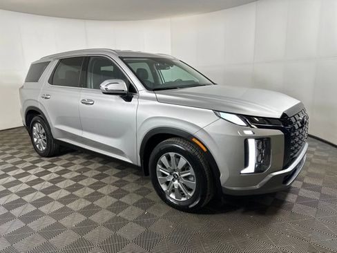 Certified 2025 Hyundai Palisade SEL image 30