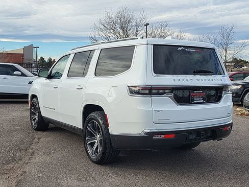 Used 2022 Jeep Grand Wagoneer Series I image 6