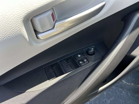 New 2026 Toyota Corolla SE FWD image 16