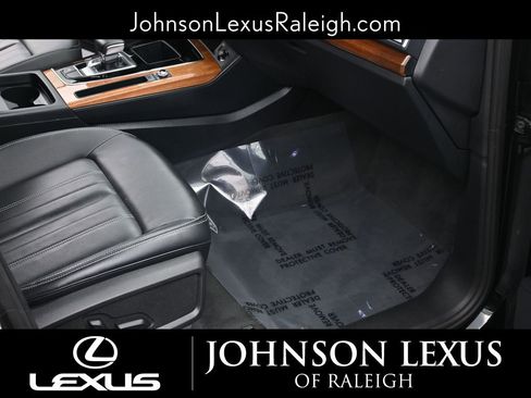 Used 2023 Audi Q5 2.0T Premium w/ Convenience Package image 15