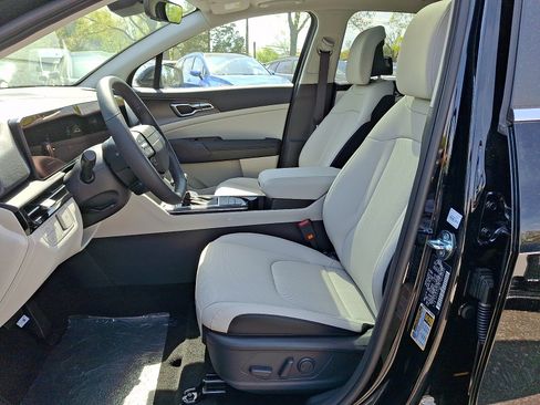 New 2026 Kia Sportage EX w/ EX Panorama Roof Package AWD/4WD image 6