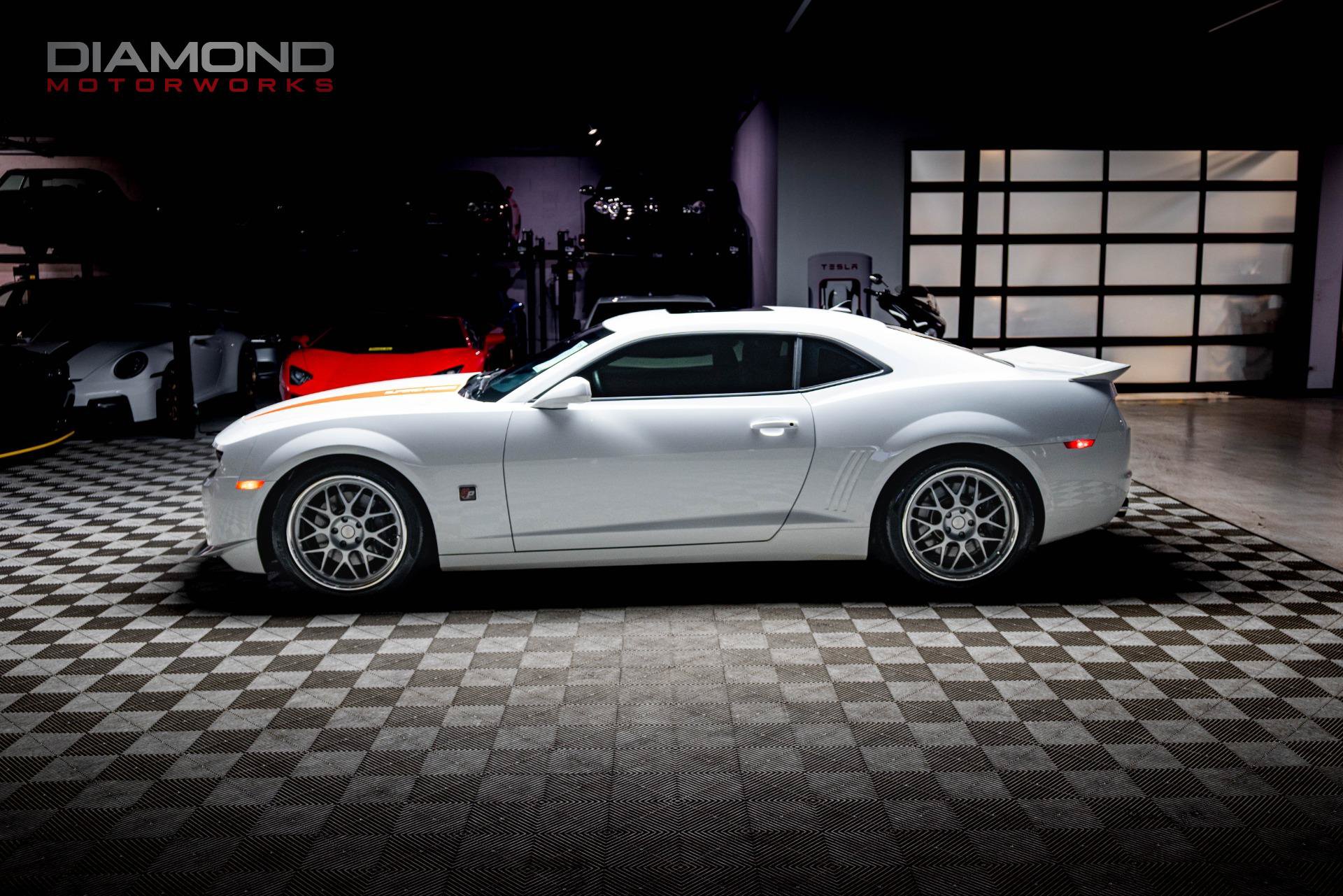 Used 2010 Chevrolet Camaro SS w/ LPO, Ground Effects Package RWD image 50