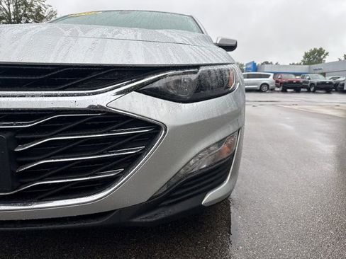 Used 2022 Chevrolet Malibu LT image 11
