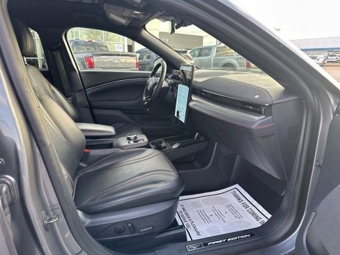 Used 2021 Ford Mustang Mach-E Premium w/ Equipment Group 301A image 7