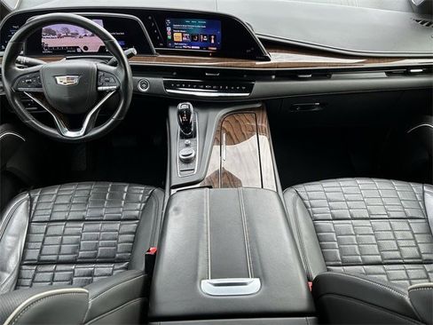 Used 2021 Cadillac Escalade Sport Platinum w/ LPO, ONYX Package image 12