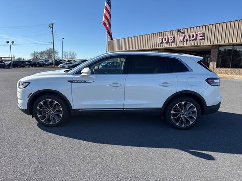 Certified 2021 Lincoln Nautilus Reserve w/ Class II Trailer Tow Package image 2