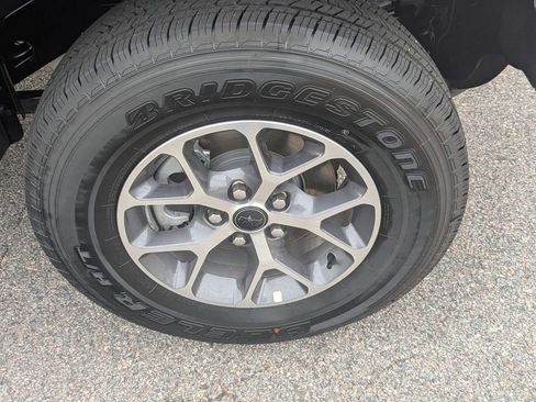 New 2026 Jeep Gladiator Sport image 14