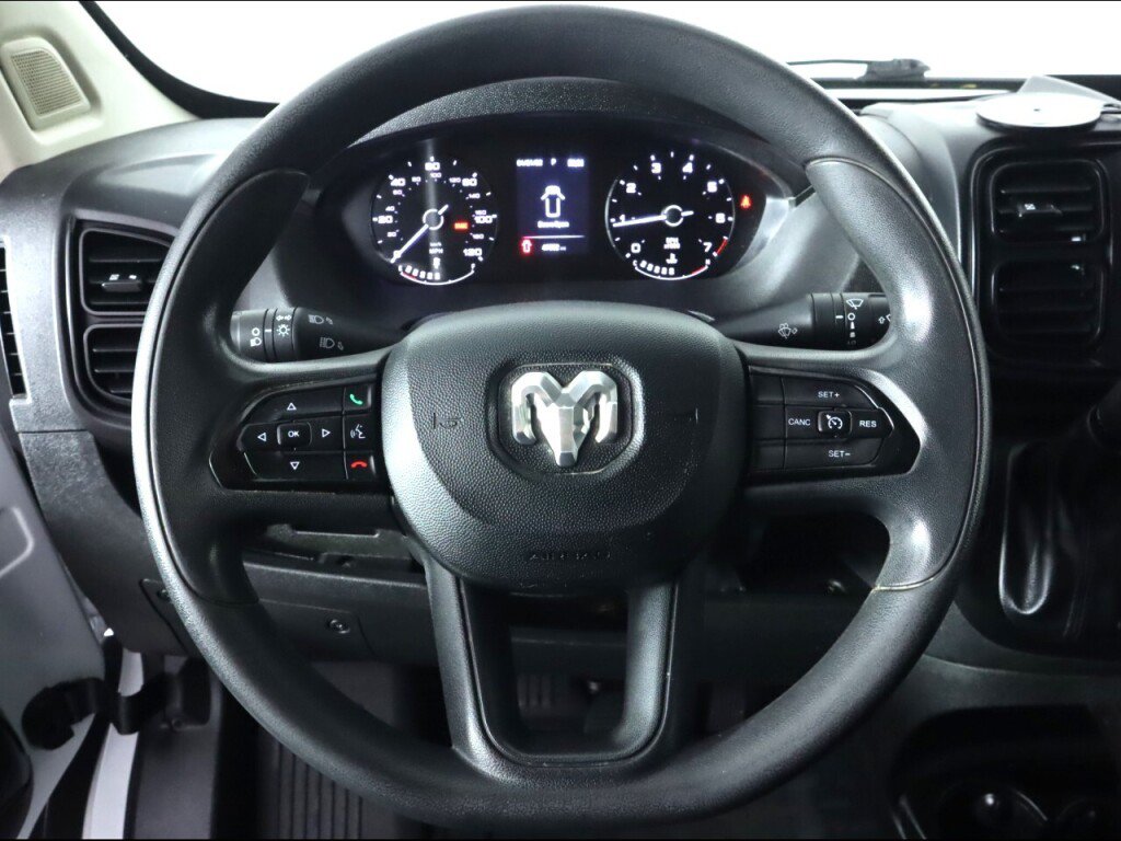 Used 2023 RAM ProMaster 2500 FWD image 11