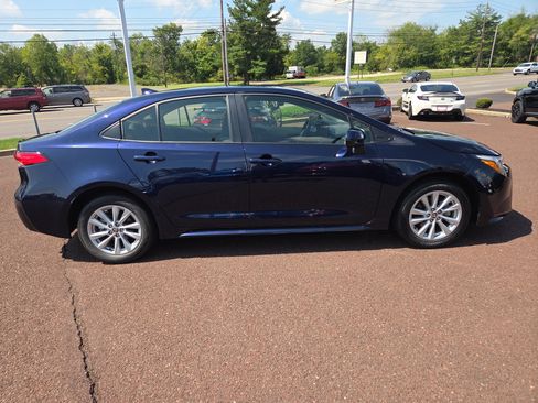 Certified 2026 Toyota Corolla LE w/ LE Premium Package FWD image 2