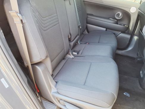 New 2026 Hyundai Palisade SE FWD image 9