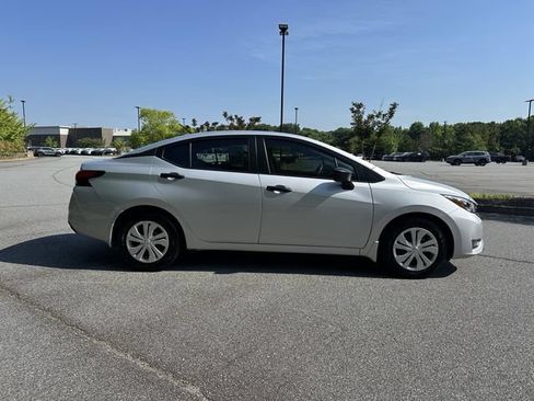 Certified 2025 Nissan Versa S w/ Trunk Package FWD image 10